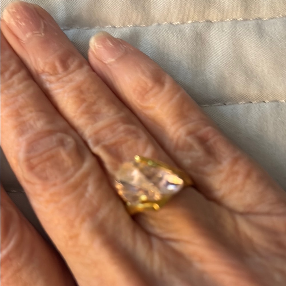 Elegant Pink and Crystal Costume Ring
